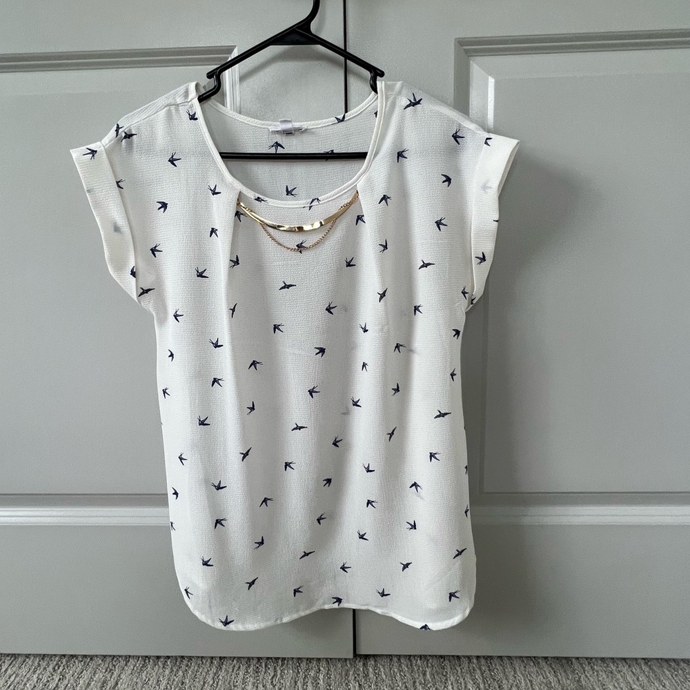 Beautiful Women’s Blouse